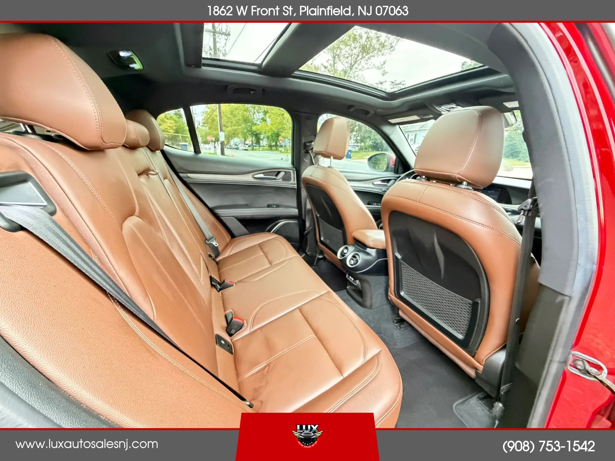 Used 2023 Alfa Romeo Stelvio Ti AWD/4WD image 35