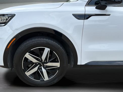 Used 2022 Kia Sorento EX w/ Panoramic Sunroof Package FWD image 32