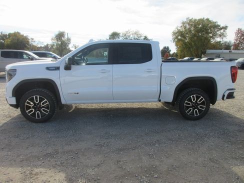 New 2026 GMC Sierra 1500 AT4 w/ AT4 Premium Package image 10