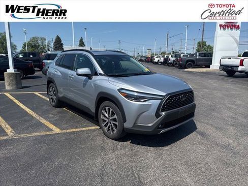 Certified 2022 Toyota Corolla Cross XLE w/ Convenience Package AWD/4WD image 1