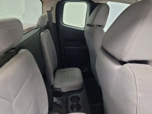 Used 2016 Chevrolet Colorado W/T RWD image 19