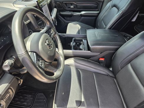 Used 2023 RAM 1500 Limited AWD/4WD image 9