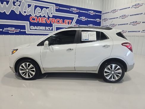 Used 2019 Buick Encore Preferred w/ Safety Package image 5