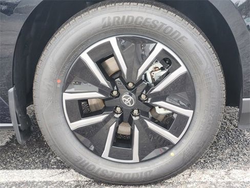 New 2026 Toyota bZ image 7