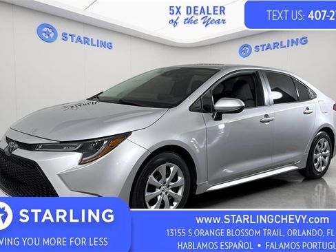 Used 2022 Toyota Corolla LE image 1