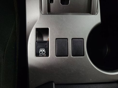 Used 2018 Toyota 4Runner SR5 image 15