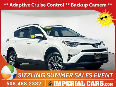 Used 2016 Toyota RAV4 XLE AWD/4WD image 1