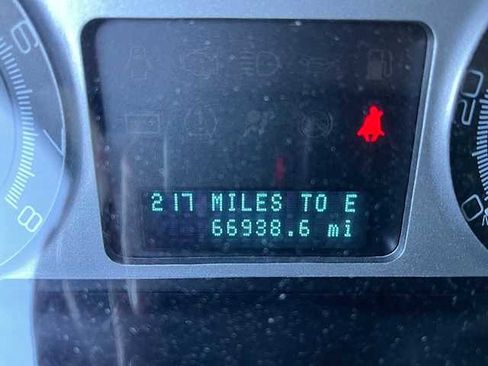 Used 2009 Mercury Mariner Premier image 8