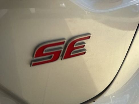 Used 2023 Toyota Corolla SE FWD image 29