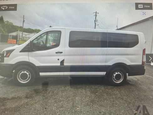Used 2021 Ford Transit 150 XL RWD image 12
