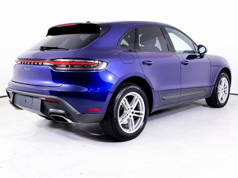 Certified 2025 Porsche Macan image 27