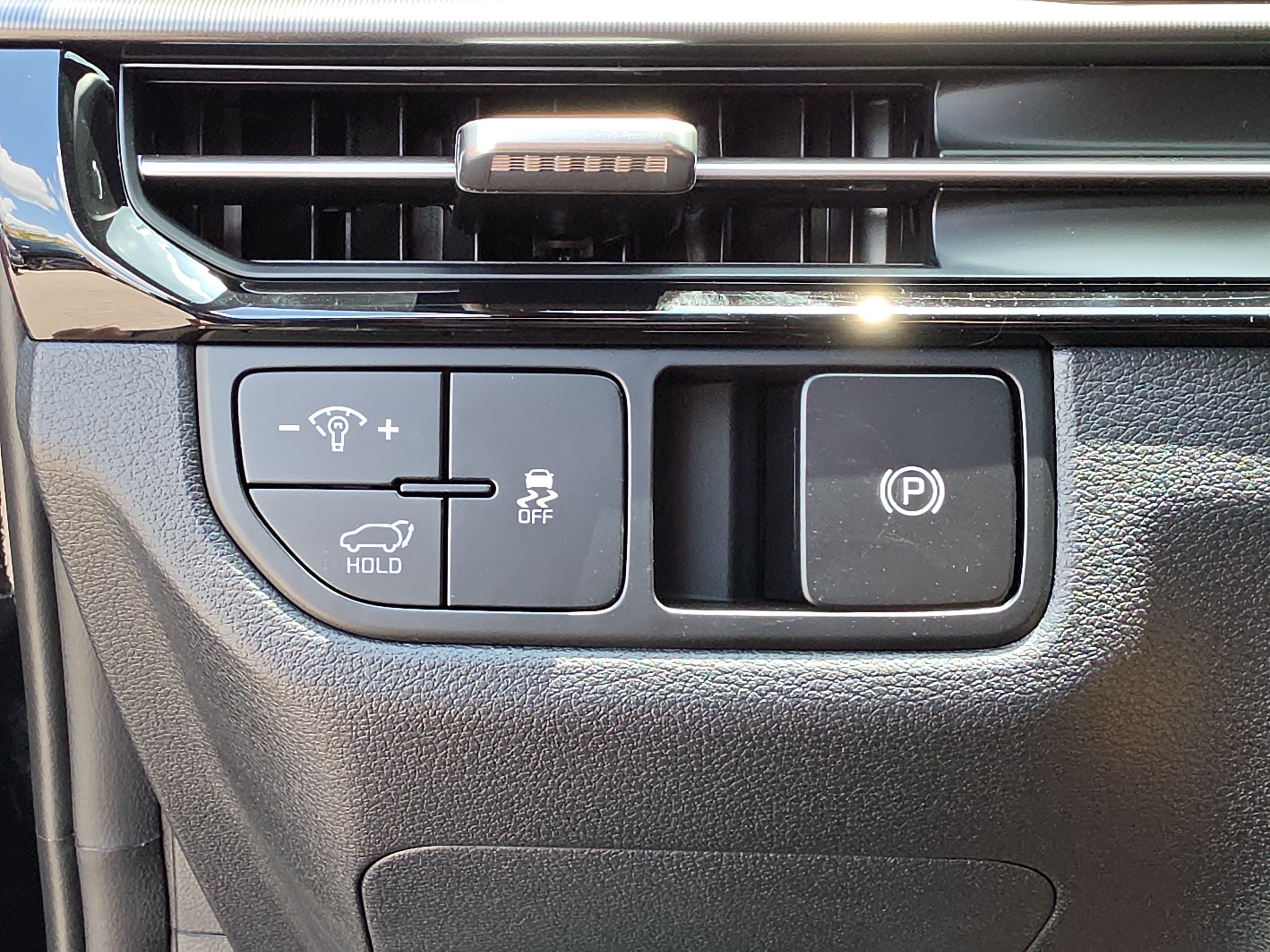 New 2026 Kia Sportage SX FWD image 29