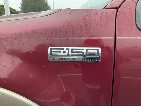 Used 2005 Ford F150 Lariat image 10