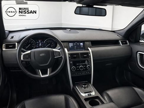 Used 2019 Land Rover Discovery Sport SE AWD/4WD image 9