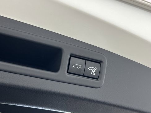 Used 2024 Lexus RX 350 350h Luxury w/ Convenience Package image 27