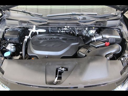 Used 2023 Honda Odyssey Sport image 32