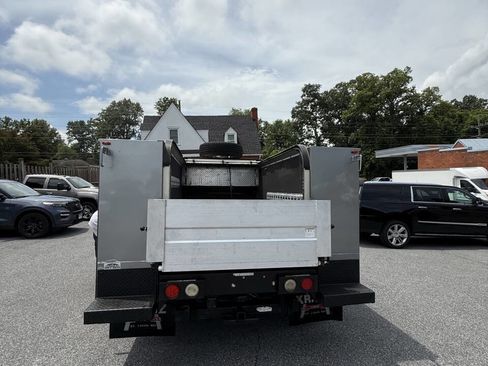 Used 2020 Ford F350 XL w/ Power Equipment Group image 10