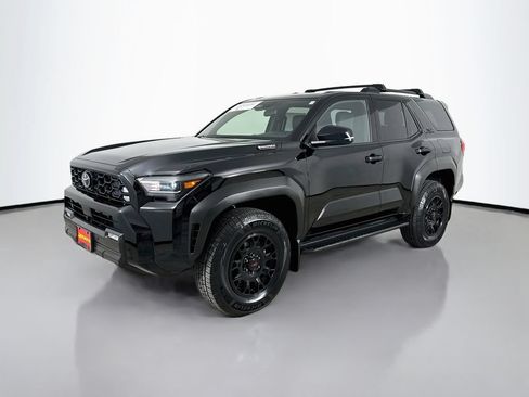 Certified 2025 Toyota 4Runner TRD Off-Road AWD/4WD image 3