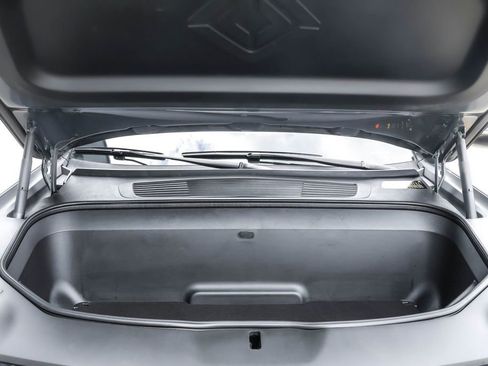Used 2022 Rivian R1S Launch Edition AWD/4WD image 34