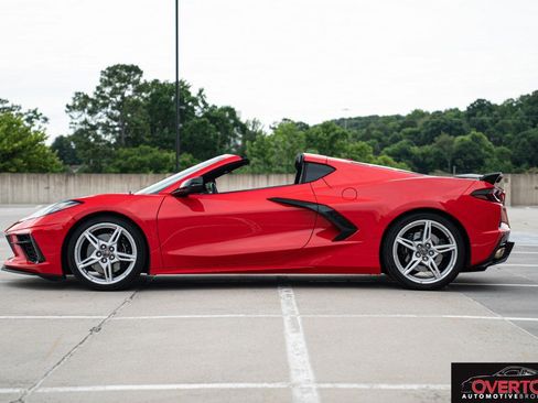 Used 2023 Chevrolet Corvette Stingray Preferred Cpe w/ Z51 Performance Package RWD image 7