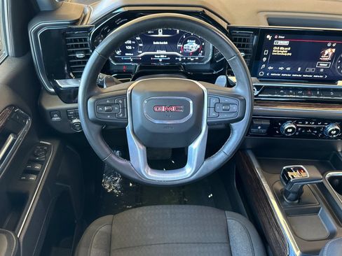 Certified 2023 GMC Sierra 1500 Elevation w/ X31 Off-Road Package AWD/4WD image 15