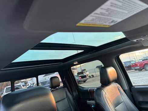 Used 2015 Ford F150 Lariat w/ Equipment Group 502A Luxury image 38