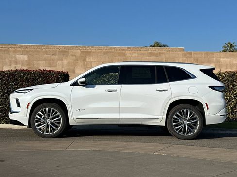 New 2026 Buick Enclave Avenir w/ Super Cruise Package image 7