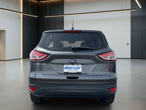 Used 2016 Ford Escape S FWD image 4