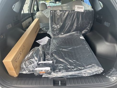 New 2025 Hyundai Tucson SE image 31