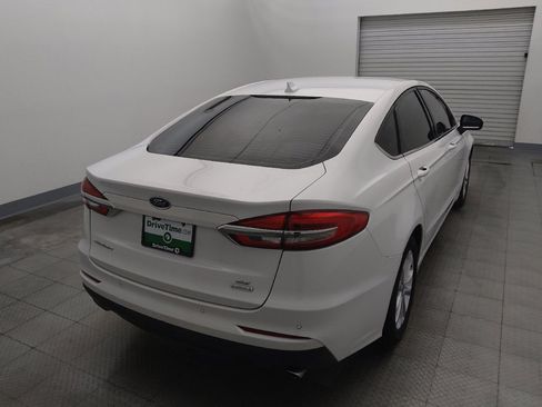 Used 2020 Ford Fusion SE FWD image 7