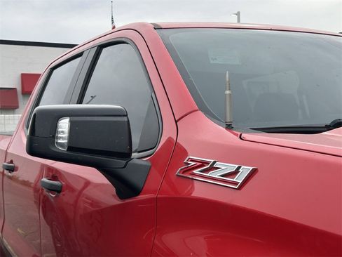 Used 2019 Chevrolet Silverado 1500 RST image 5