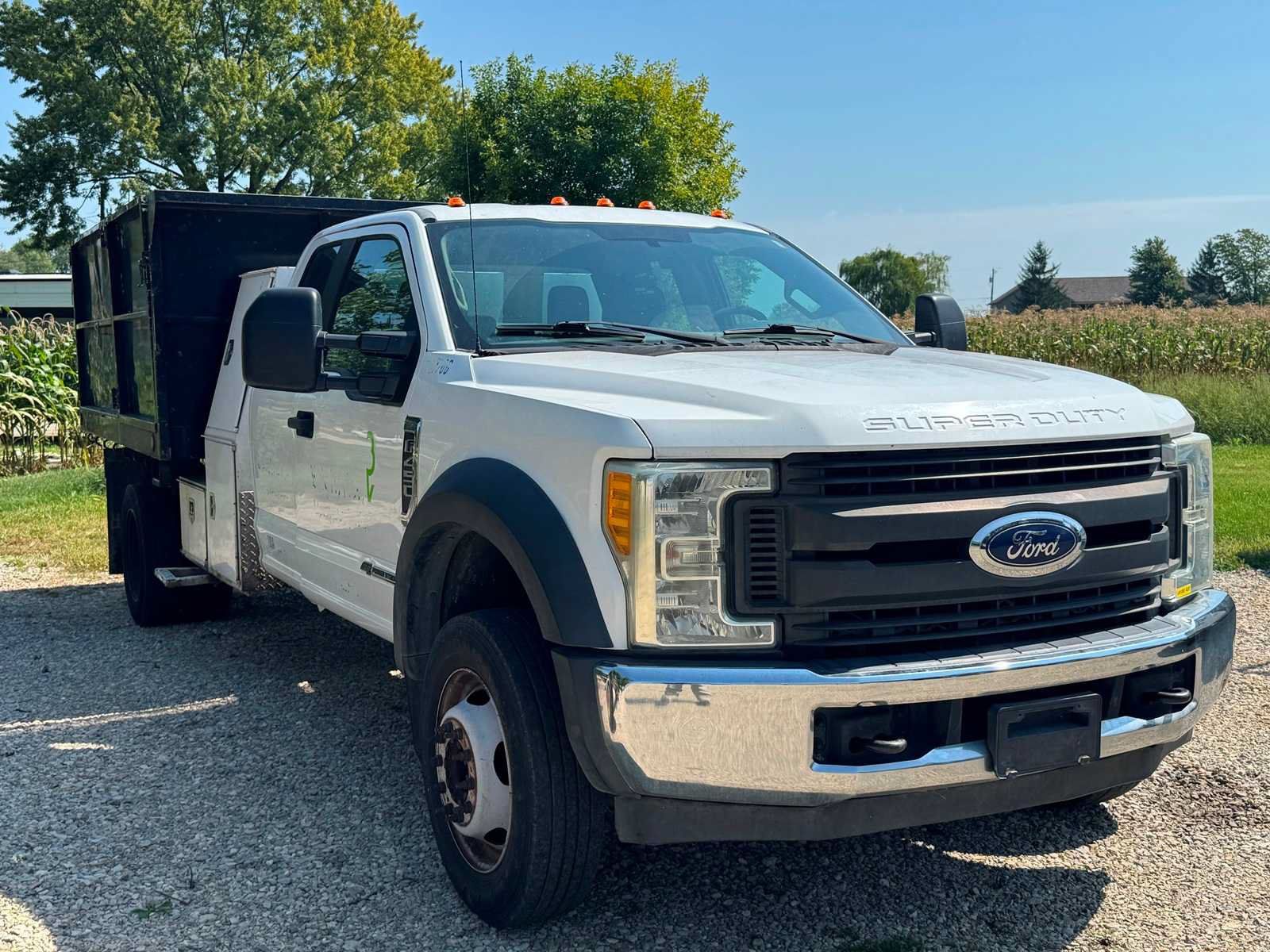 Used 2017 Ford F450 XL w/ XL Value Package RWD image 2