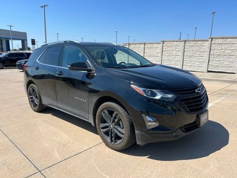 Used 2020 Chevrolet Equinox LT w/ Midnight Edition FWD image 1