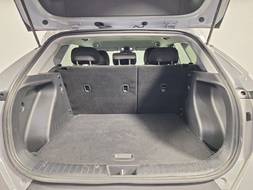 Used 2026 Hyundai Kona SEL Sport FWD image 23