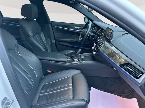Used 2019 BMW 540i xDrive w/ Convenience Package AWD/4WD image 32