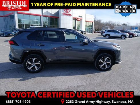 Certified 2024 Toyota RAV4 SE w/ Weather & Moonroof Package image 10