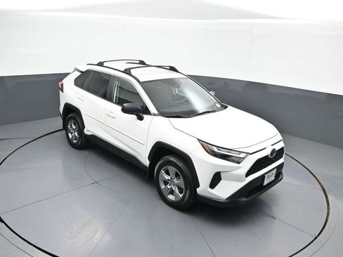 Certified 2024 Toyota RAV4 LE AWD/4WD image 35