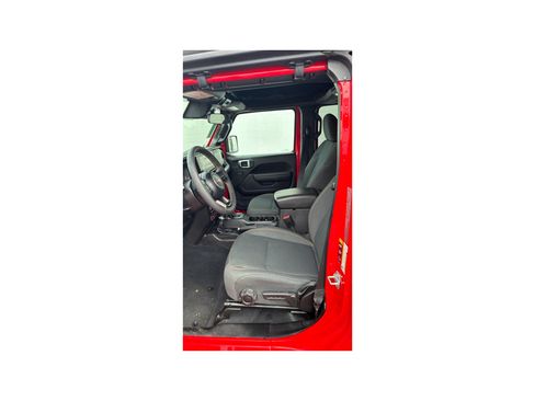 Used 2024 Jeep Wrangler Unlimited AWD/4WD image 12