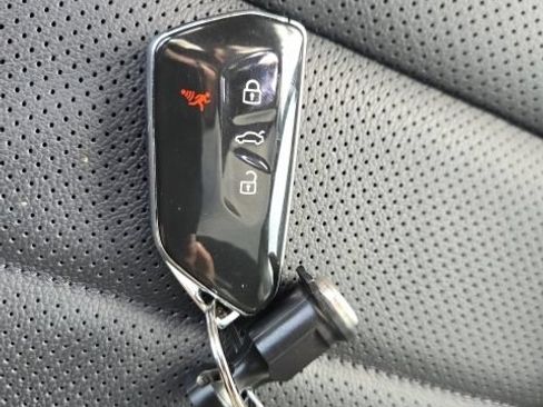 Used 2024 Volkswagen GTI Autobahn FWD image 32