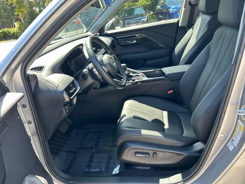 Certified 2025 Acura ADX AWD image 17