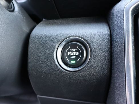 Used 2025 GMC Acadia Elevation FWD image 21