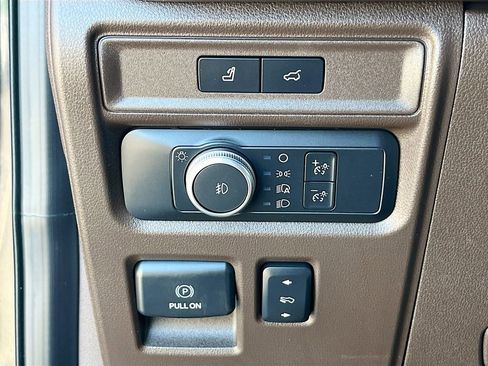 Used 2022 Ford Expedition King Ranch RWD image 10