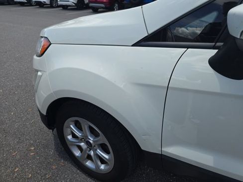 Used 2020 Ford EcoSport SE FWD image 3