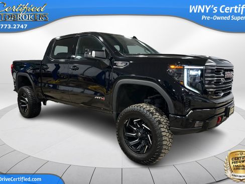 Used 2022 GMC Sierra 1500 AT4 image 3