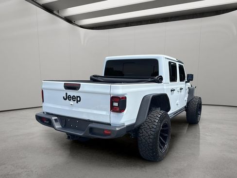 Used 2024 Jeep Gladiator Sport AWD/4WD image 5