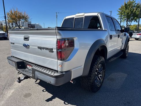 Used 2014 Ford F150 Raptor w/ Equipment Group 801A Luxury image 4