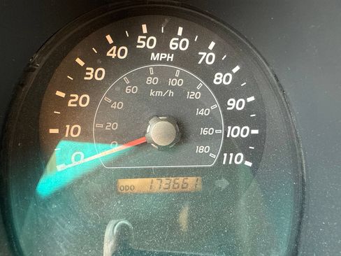 Used 2006 Toyota 4Runner SR5 AWD/4WD image 24