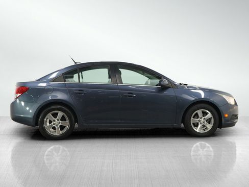 Used 2014 Chevrolet Cruze LT image 6