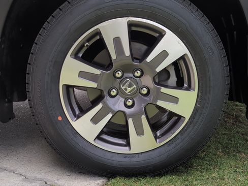 Used 2019 Honda Ridgeline RTL-E image 13