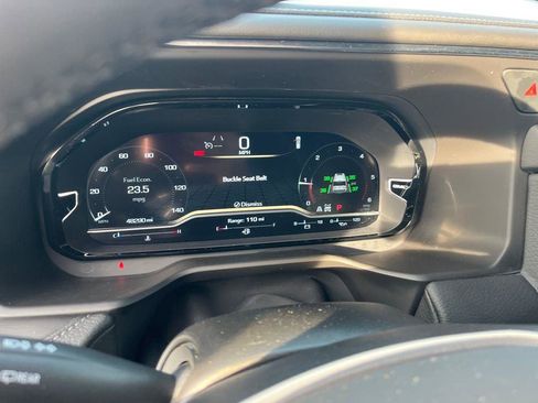 Used 2023 GMC Yukon XL Denali image 8